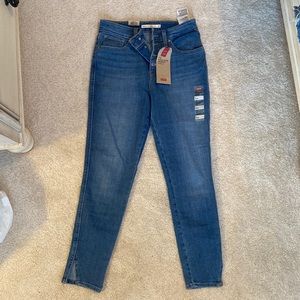 Levi’s 721 High Rise Skinny Ankle Jeans